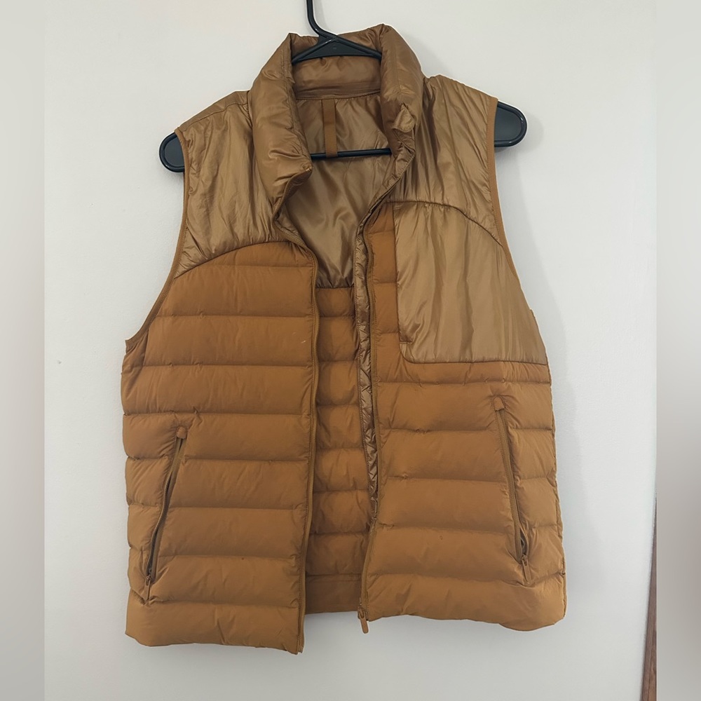 Lululemon mustard vest size 6